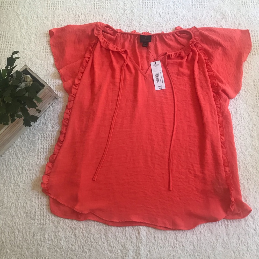Worthington flutter sleeve blouse